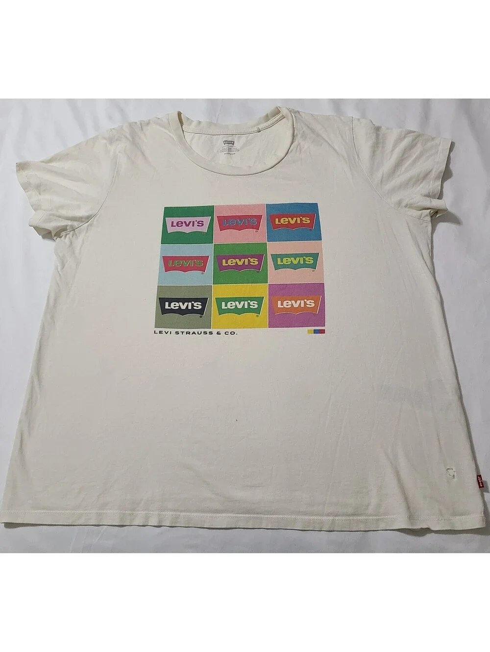 Levi Strauss & Co Logo Shirt Mens Sz 2XL White Y2K Crew Neck 100% Cotton Summer